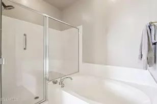 7445 E Eagle Crest Dr, Mesa, AZ 85207 - Photo 23