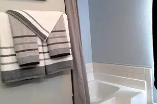 10701 N 99th Ave, Peoria, AZ 85345 - Photo 27