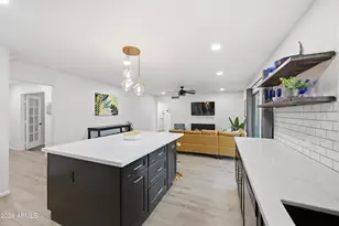 2342 E Alameda Dr, Tempe, AZ 85282 - Photo 19
