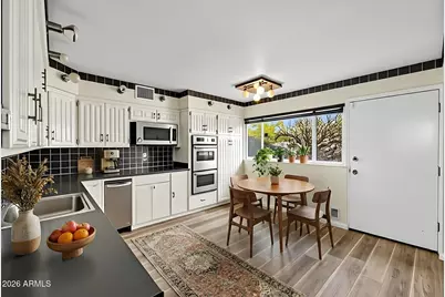 2141 E Palo Verde Drive, Phoenix, AZ 85016 - Photo 9