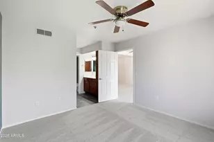 9990 N Scottsdale Rd, Paradise Valley, AZ 85253 - Photo 13