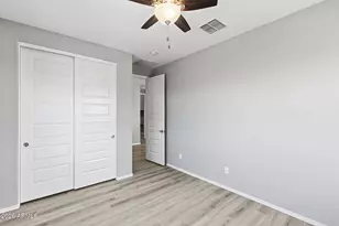 22477 N 95th Dr, Peoria, AZ 85383 - Photo 31