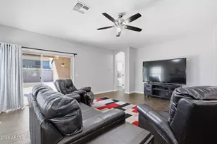 807 E Bradstock Way, San Tan Valley, AZ 85140 - Photo 5