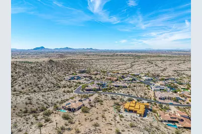 11433 S San Roberto Drive #13, Goodyear, AZ 85338 - Photo 15