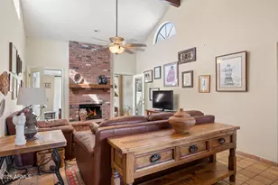 9066 E Evans Dr, Scottsdale, AZ 85260 - Photo 5