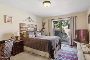 9066 E Evans Dr, Scottsdale, AZ 85260 - Photo 15