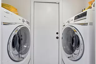 4534 E Amberwood Dr, Phoenix, AZ 85048 - Photo 27