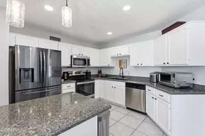 4534 E Amberwood Drive, Phoenix, AZ 85048 - Photo 13