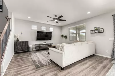 5722 W Atlantis Avenue, Phoenix, AZ 85043 - Photo 13