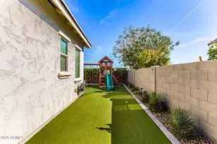 2941 S Jeffry St, Gilbert, AZ 85295 - Photo 37