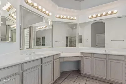 408 N Falcon Court, Gilbert, AZ 85234 - Photo 15