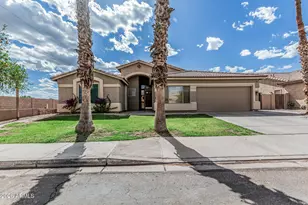 408 N Falcon Ct, Gilbert, AZ 85234 - Photo 1