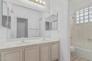 408 N Falcon Ct, Gilbert, AZ 85234 - Photo 23