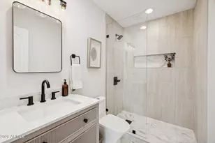 5621 E Voltaire Ave, Scottsdale, AZ 85254 - Photo 45