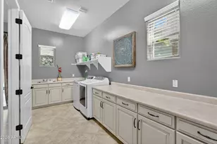 2926 E Wyatt Way, Gilbert, AZ 85297 - Photo 19