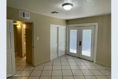 1701 E Harvard Street #frnt hs, Phoenix, AZ 85006 - Photo 17