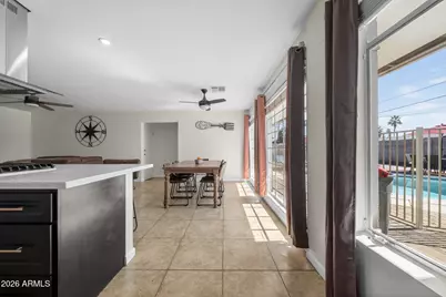 6207 W Orange Drive, Glendale, AZ 85301 - Photo 7