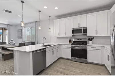 8918 W Rancho Drive, Glendale, AZ 85305 - Photo 9