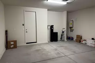 3540 E Tina Dr, Phoenix, AZ 85050 - Photo 13