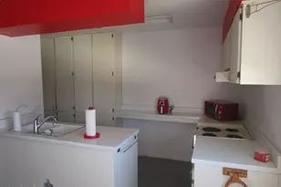 3737 E Turney Ave, Phoenix, AZ 85018 - Photo 11