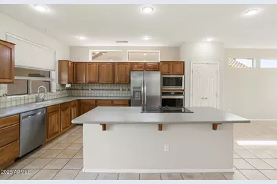 18042 N Petrified Forest Drive, Surprise, AZ 85374 - Photo 21