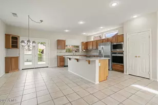 18042 N Petrified Forest Dr, Surprise, AZ 85374 - Photo 19