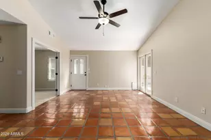 3335 W Golden Ln, Chandler, AZ 85226 - Photo 11