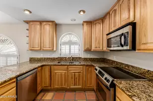 3335 W Golden Ln, Chandler, AZ 85226 - Photo 15