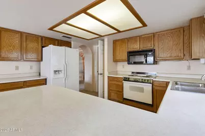 645 S 76th Place, Mesa, AZ 85208 - Photo 11