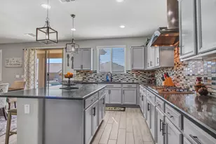 18971 W Clinton St, Surprise, AZ 85388 - Photo 17