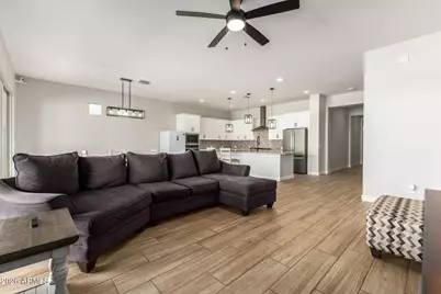 16064 W Montana De Oro Drive, Surprise, AZ 85387 - Photo 11