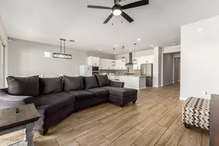 16064 W Montana De Oro Dr, Surprise, AZ 85387 - Photo 11