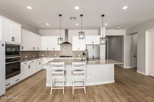 16064 W Montana De Oro Dr, Surprise, AZ 85387 - Photo 13