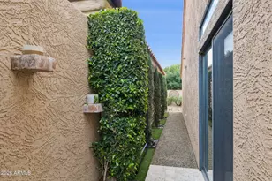 8041 E Del Tornasol Dr, Scottsdale, AZ 85258 - Photo 31