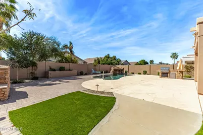 8039 W Clara Lane, Peoria, AZ 85382 - Photo 33