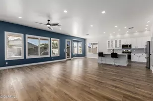 8039 W Clara Ln, Peoria, AZ 85382 - Photo 5