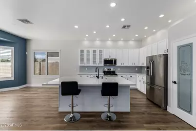 8039 W Clara Lane, Peoria, AZ 85382 - Photo 11