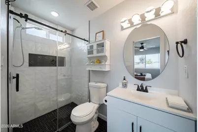 2132 E Monte Cristo Avenue, Phoenix, AZ 85022 - Photo 11