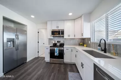 2132 E Monte Cristo Avenue, Phoenix, AZ 85022 - Photo 7