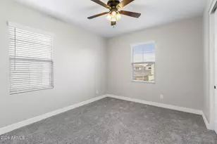 3511 E Crest Ln, Phoenix, AZ 85050 - Photo 33