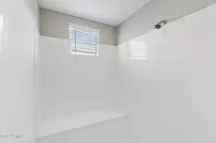 3511 E Crest Ln, Phoenix, AZ 85050 - Photo 29