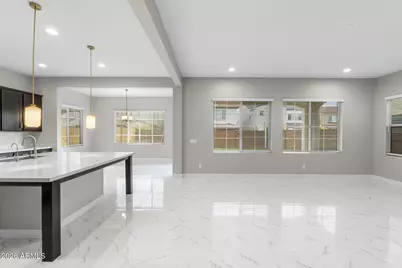 3511 E Crest Lane, Phoenix, AZ 85050 - Photo 9