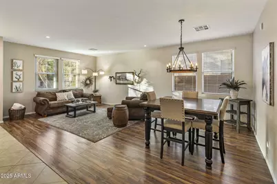 23239 N 121st Drive, Sun City, AZ 85373 - Photo 9