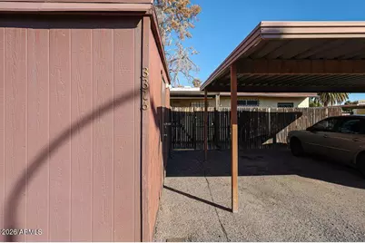 3326 W Tangerine Lane W, Phoenix, AZ 85051 - Photo 17