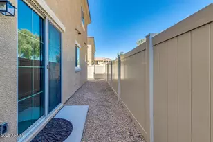 1367 S Country Club Dr, Mesa, AZ 85210 - Photo 27