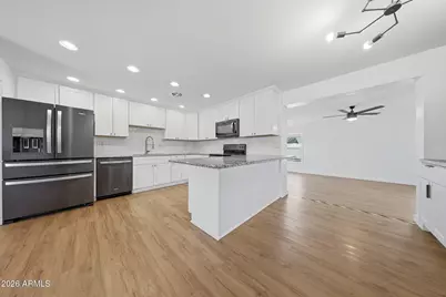 3540 E Voltaire Drive, Phoenix, AZ 85032 - Photo 9