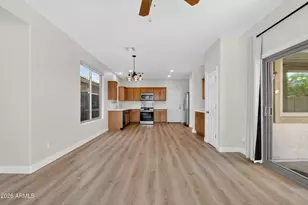 40844 N Trailhead Way, Phoenix, AZ 85086 - Photo 17