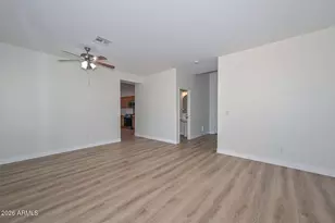 40844 N Trailhead Way, Phoenix, AZ 85086 - Photo 3