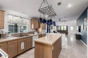 201 S Greenfield Rd, Mesa, AZ 85206 - Photo 11