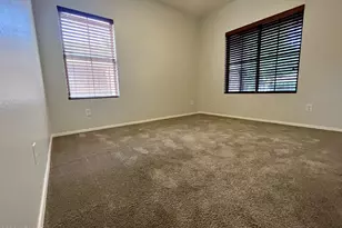 2895 E Melrose St, Gilbert, AZ 85297 - Photo 13